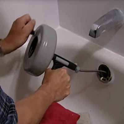 ▷ 10 méthodes efficaces de débouchage canalisation WC, évier, égout
